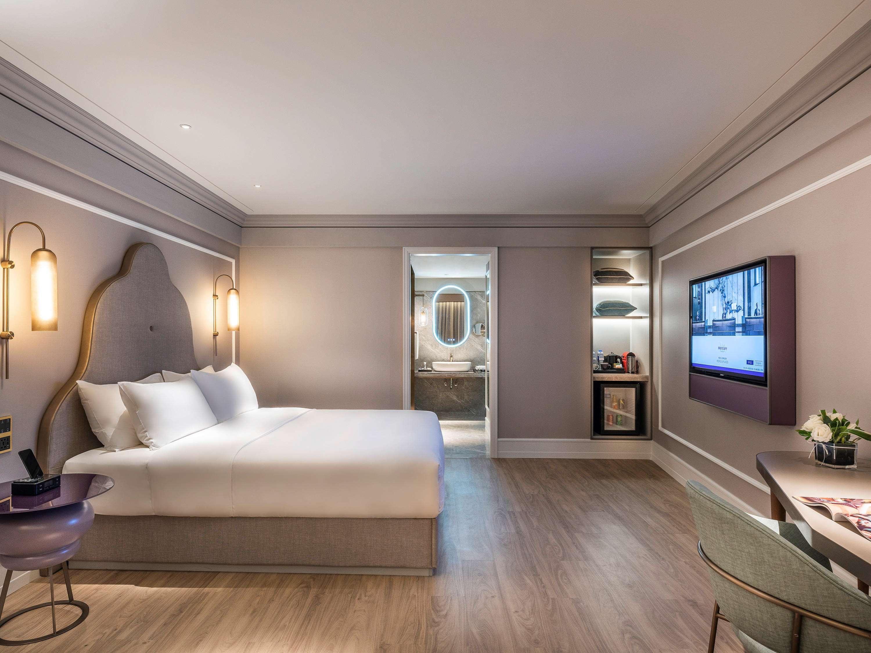 Mercure Chengdu Chunxi Bagian luar foto