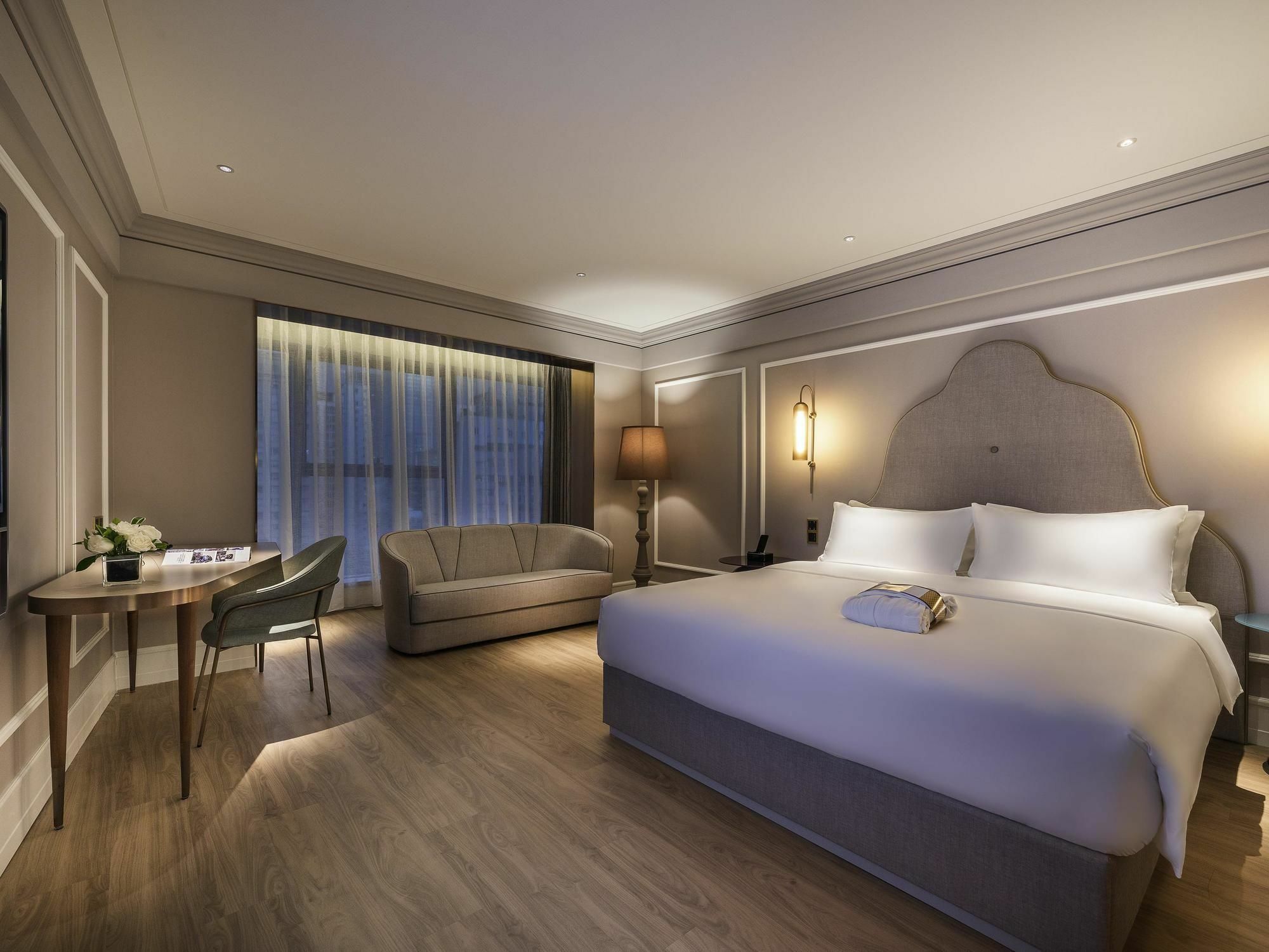 Mercure Chengdu Chunxi Bagian luar foto